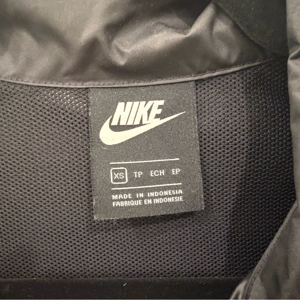 Nike Colorblock Utility Jacket in Olive, Black & Cream - Picture 5 of 7